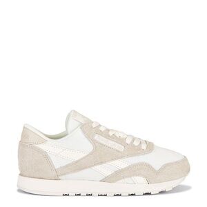 NWT Reebok Classic Nylon Sneaker in Sand, Sand, & Chalk